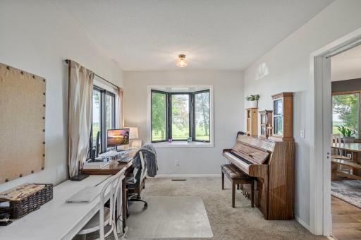 12406 Highway 212, Glencoe, MN 55336