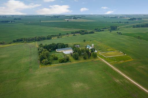 12406 Highway 212, Glencoe, MN 55336
