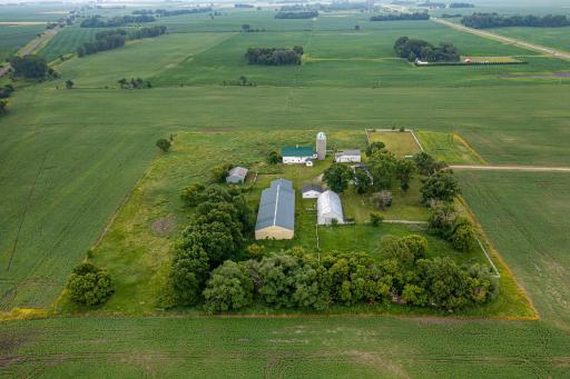 12406 Highway 212, Glencoe, MN 55336