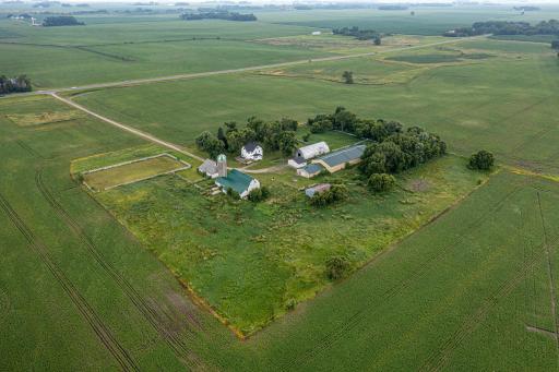 12406 Highway 212, Glencoe, MN 55336