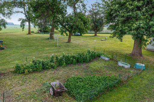 12406 Highway 212, Glencoe, MN 55336