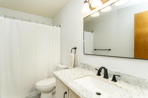 22 23rd Street SW, Rochester, MN 55902