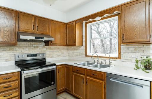22 23rd Street SW, Rochester, MN 55902