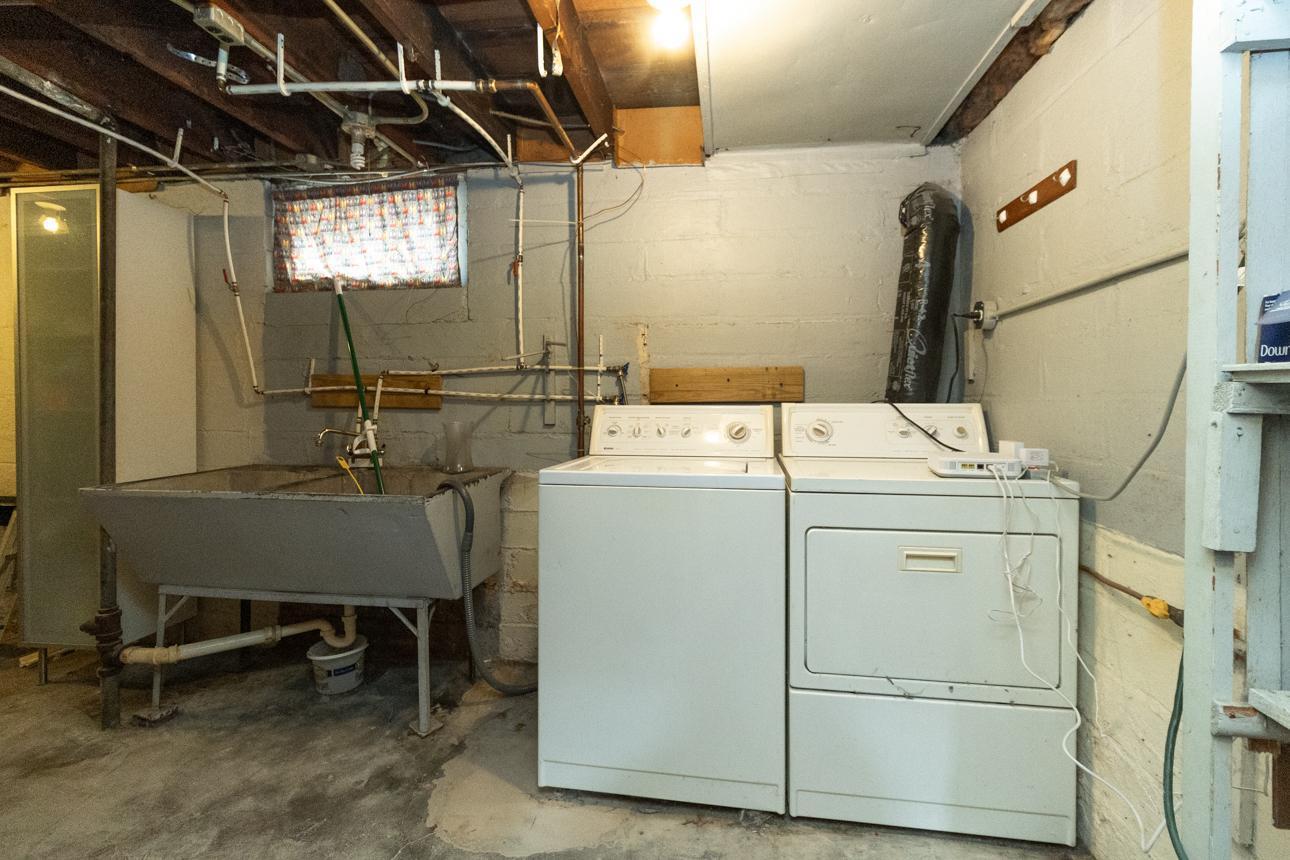 lower level laundry