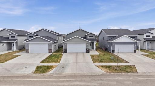 4540 18th Street S, Moorhead, MN 56560