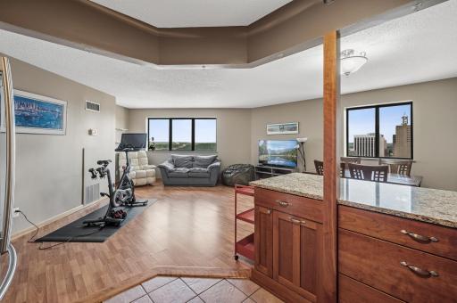 78 10th St E #2901 21.jpg