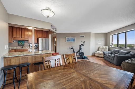 78 10th St E #2901 17.jpg