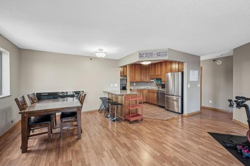 78 10th St E #2901 16.jpg