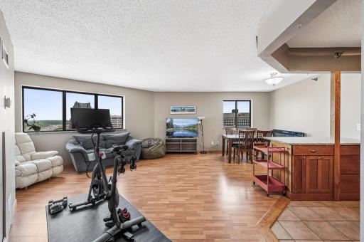 78 10th St E #2901 11.jpg