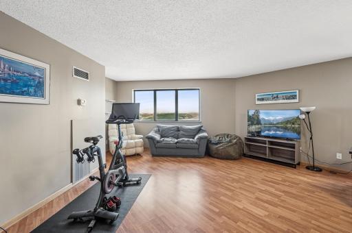 78 10th St E #2901 12.jpg