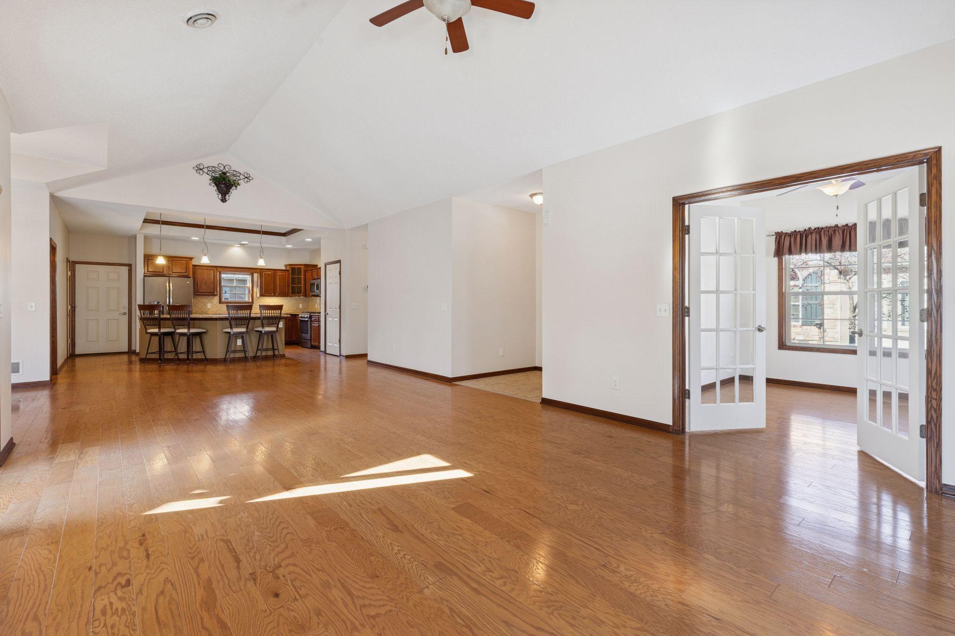 24098 Rivers Edge Road - Spacecrafting - 0008.jpg