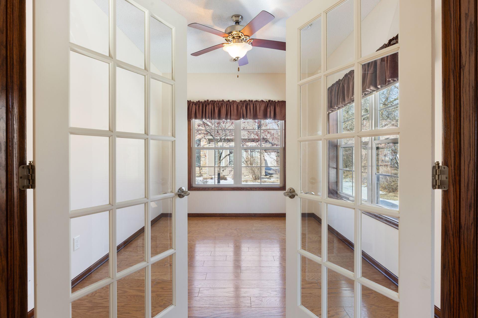 24098 Rivers Edge Road - Spacecrafting - 0010.jpg