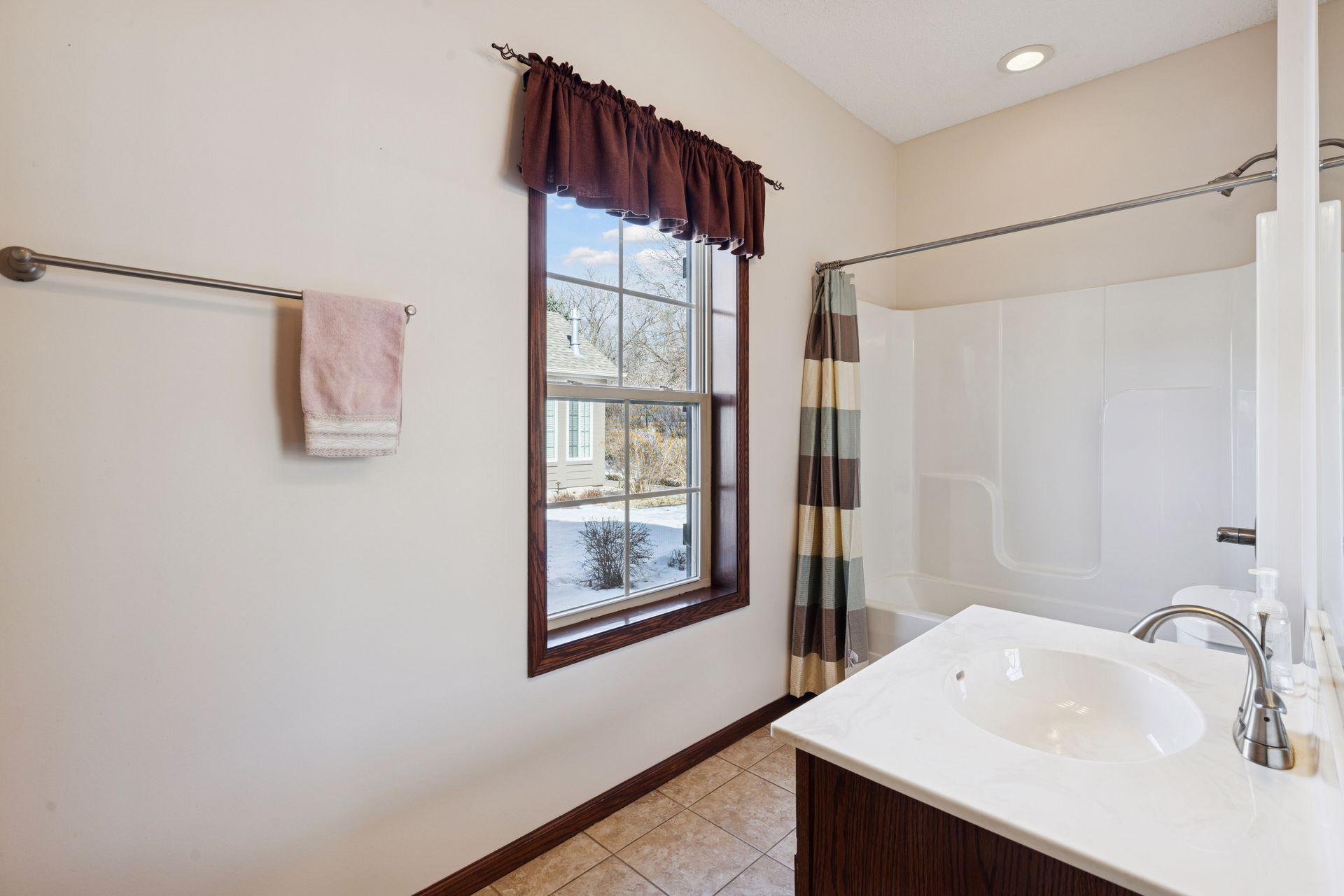 24098 Rivers Edge Road - Spacecrafting - 0032.jpg