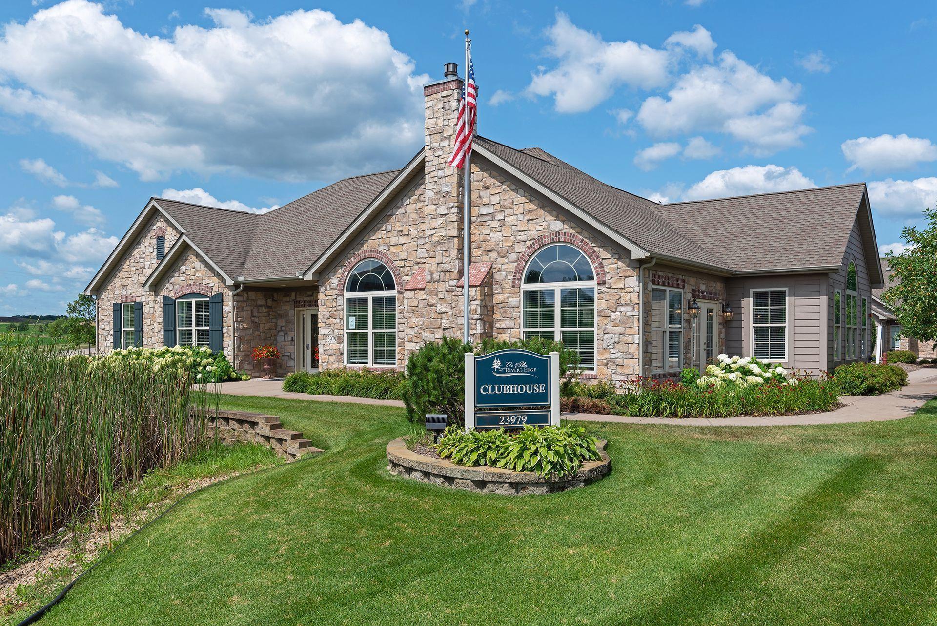 24098 Rivers Edge Road - Spacecrafting - 0048.jpg