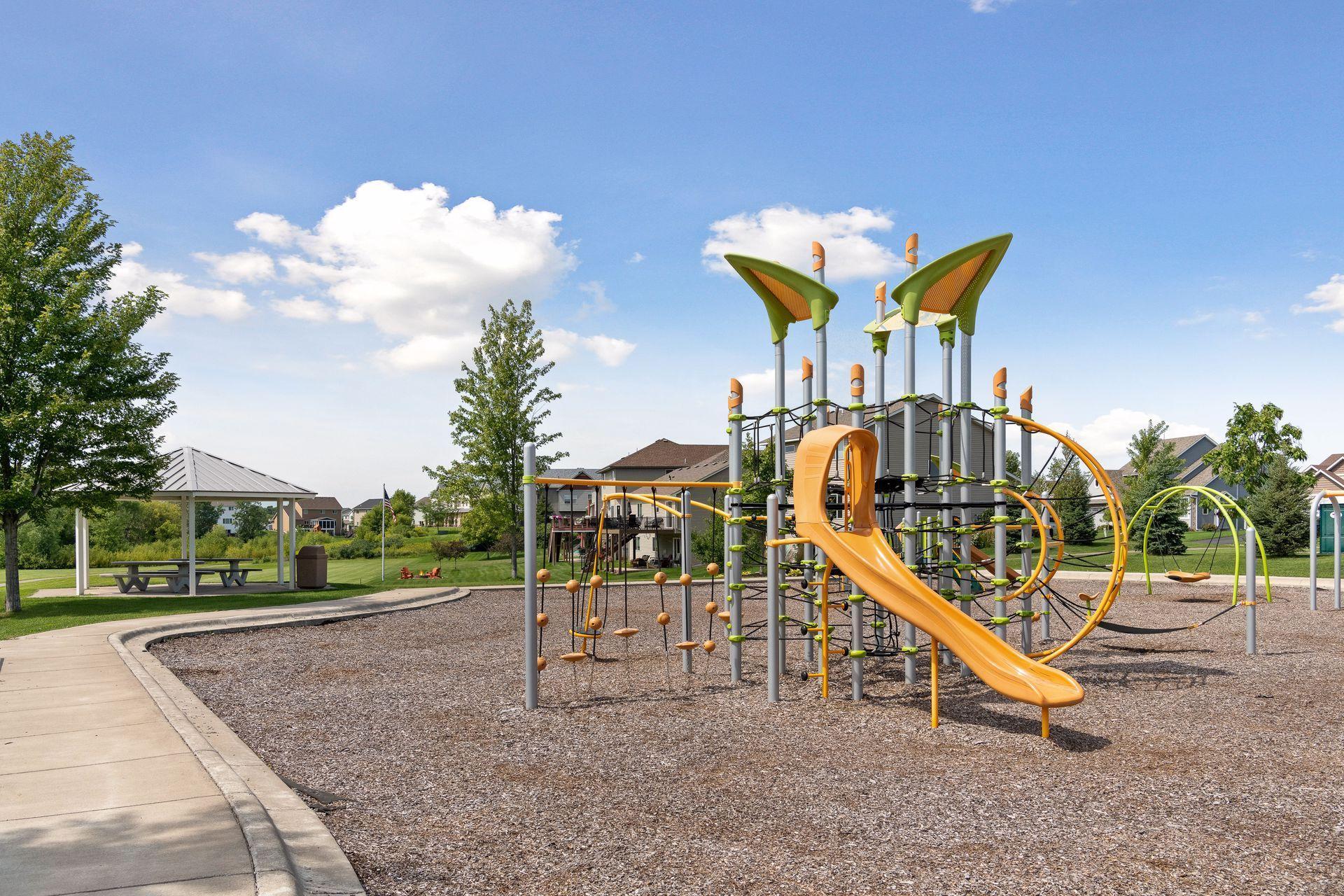 24098 Rivers Edge Road - Spacecrafting - 0067.jpg