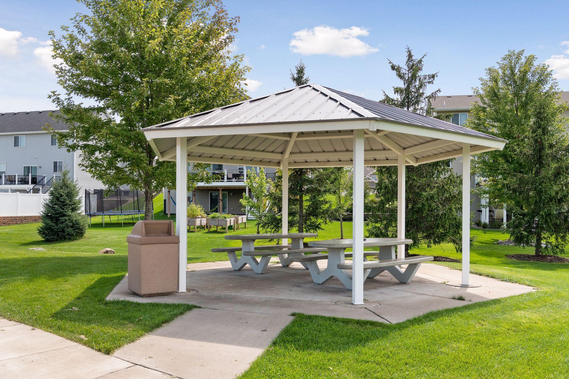 24098 Rivers Edge Road - Spacecrafting - 0068.jpg