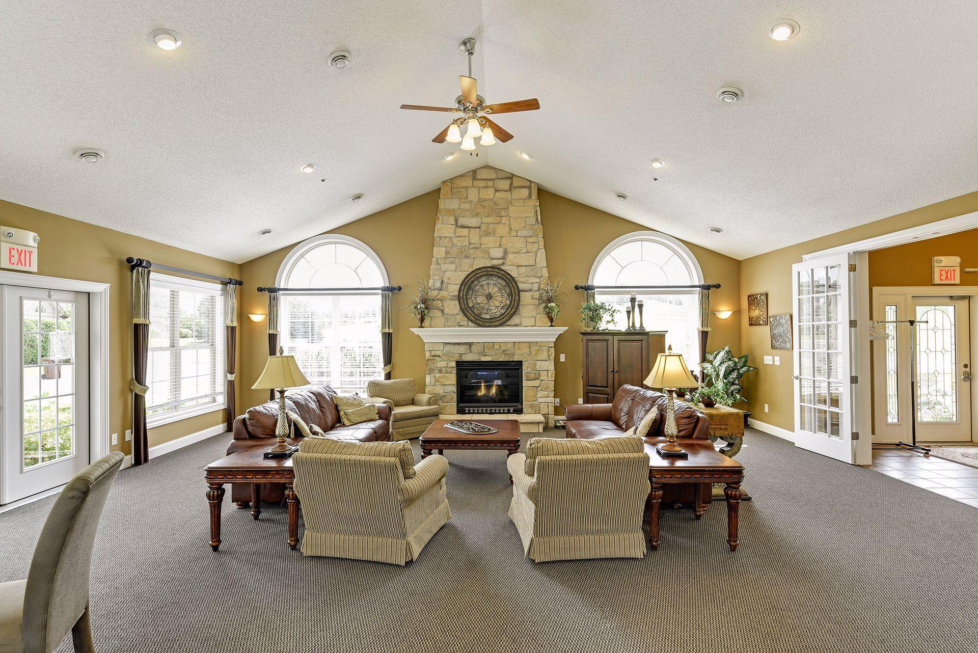 24098 Rivers Edge Road - Spacecrafting - 0052.jpg