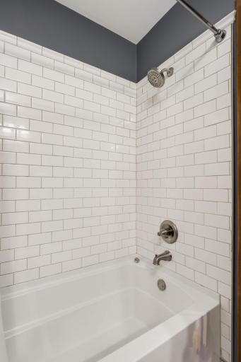 635 Grand Avenue, 4, Saint Paul, MN 55105