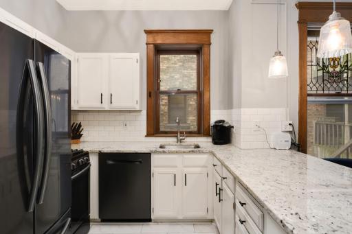 635 Grand Avenue, 4, Saint Paul, MN 55105