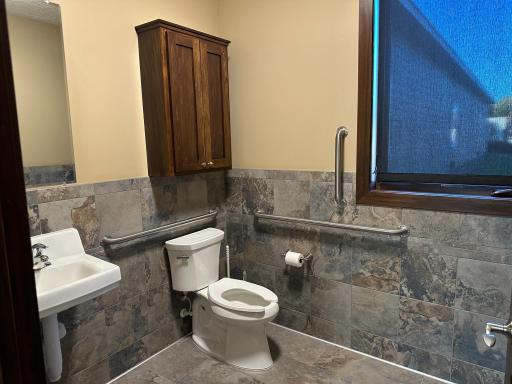 160 Market Street S, Shakopee, MN 55379