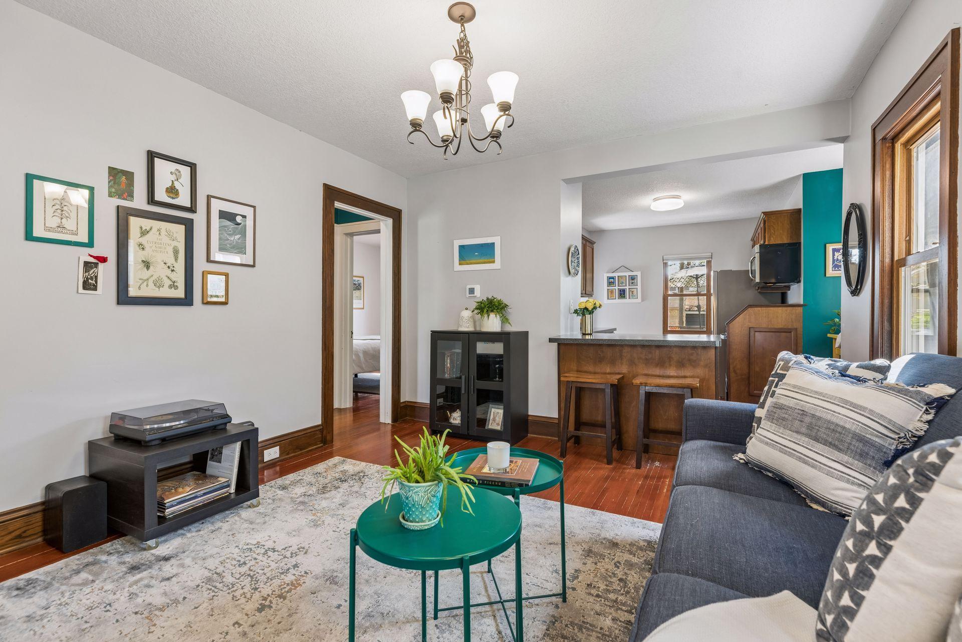 4547 14th Avenue South - The HoM Group - 0007.jpg