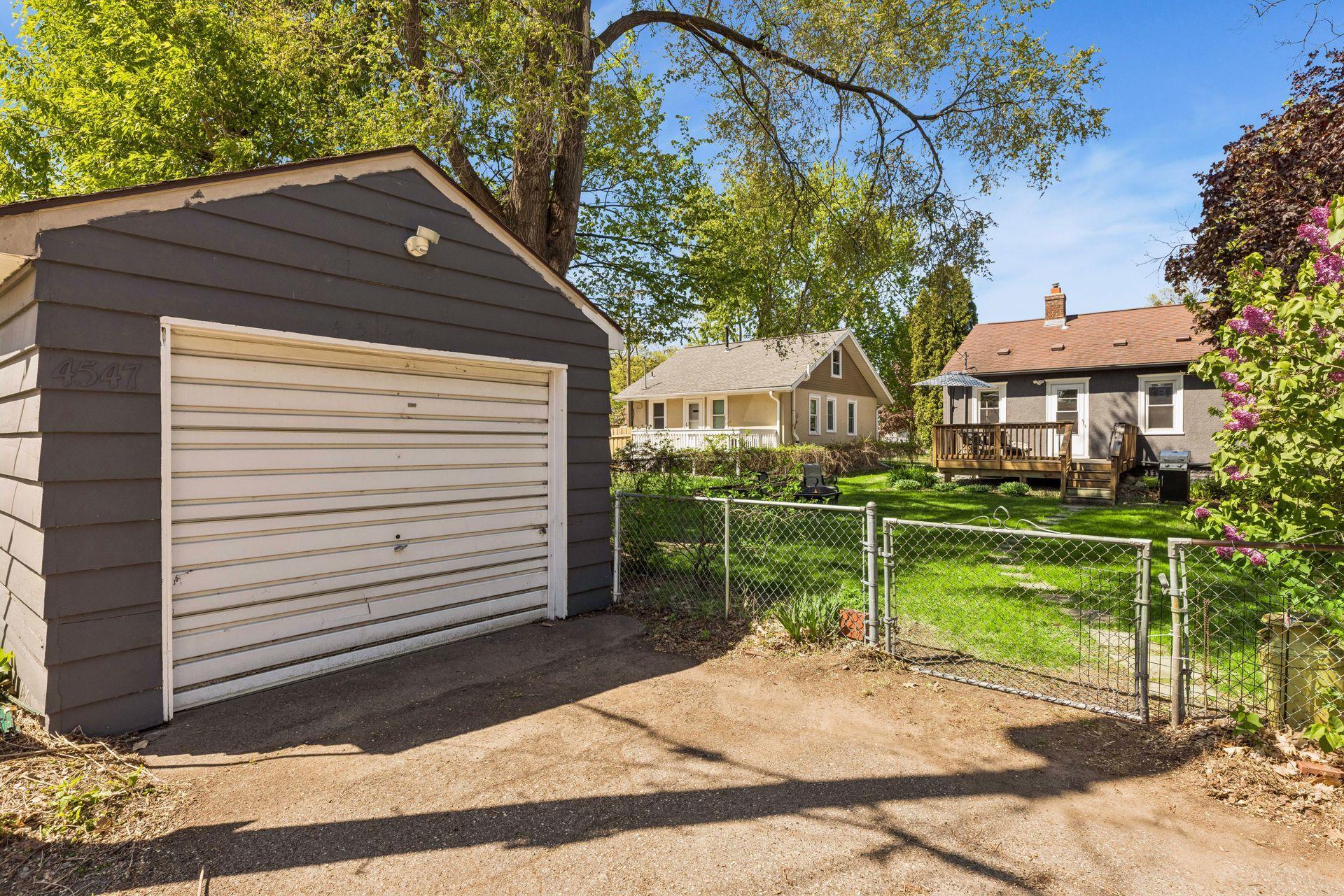 4547 14th Avenue South - The HoM Group - 0029.jpg