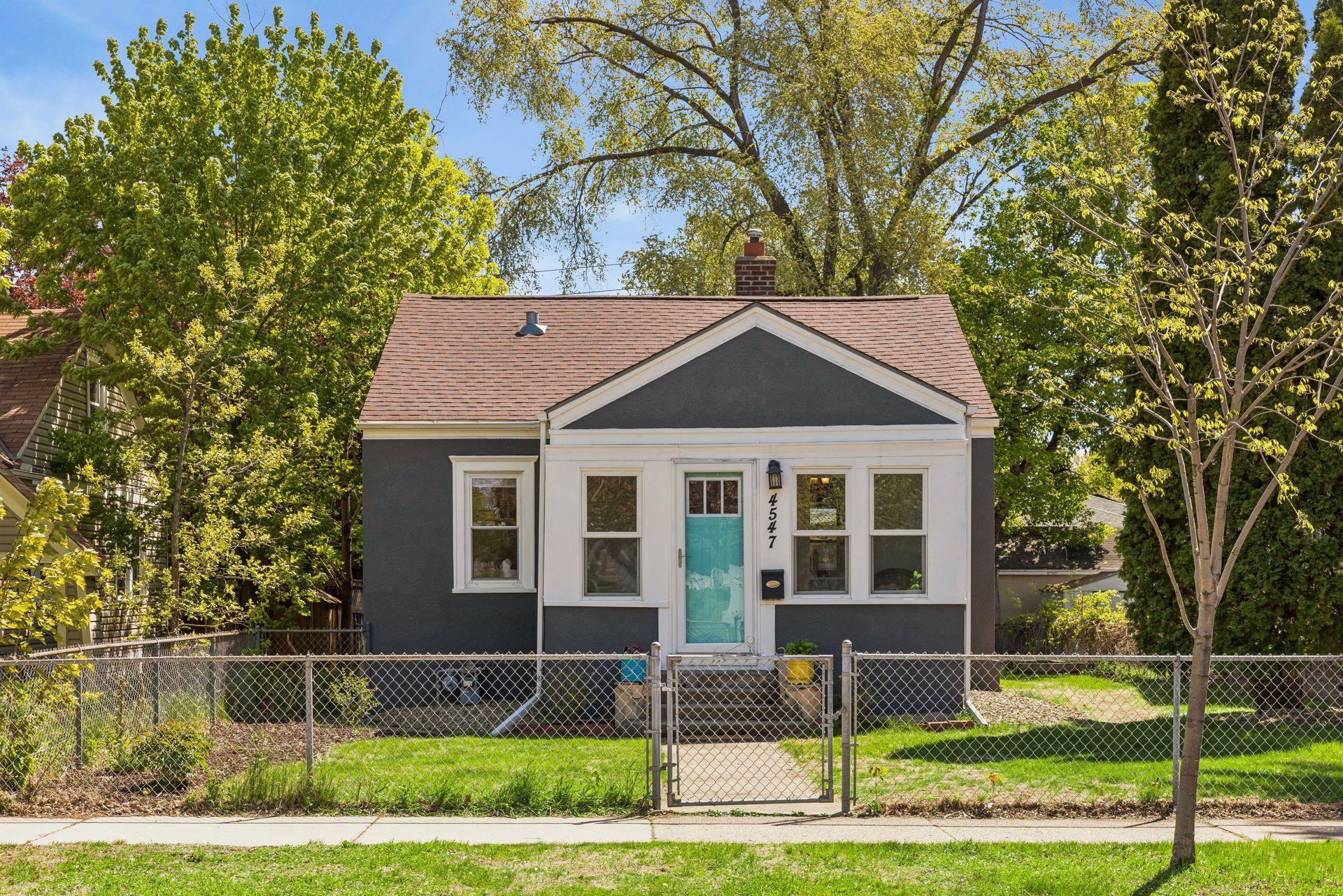 4547 14th Avenue South - The HoM Group - 0030.jpg