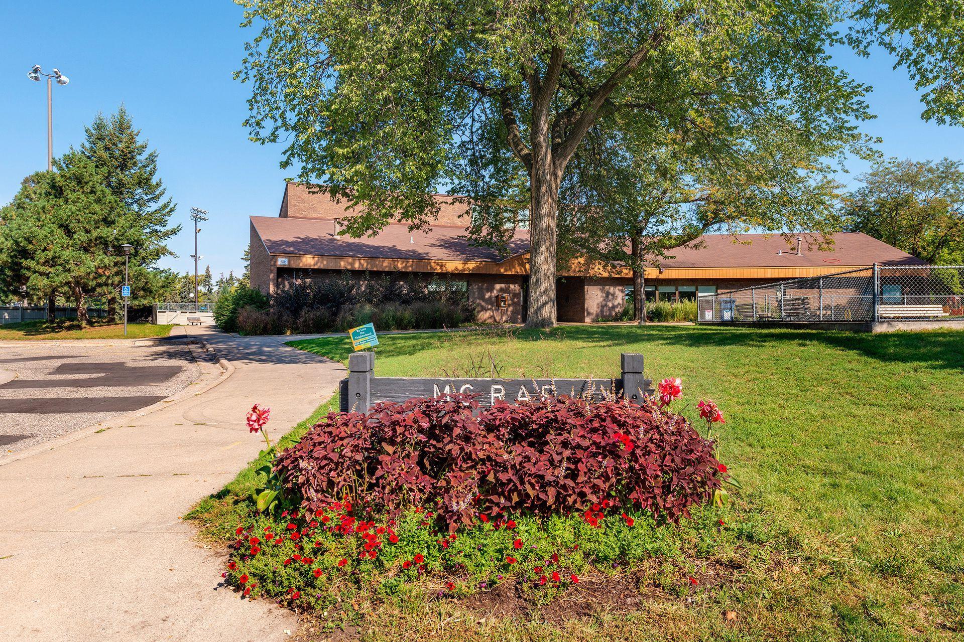 4547 14th Avenue South - The HoM Group - 0032.jpg