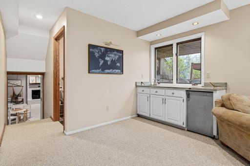 17730 Kettering Trail, Lakeville, MN 55044