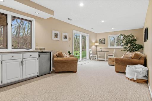 17730 Kettering Trail, Lakeville, MN 55044