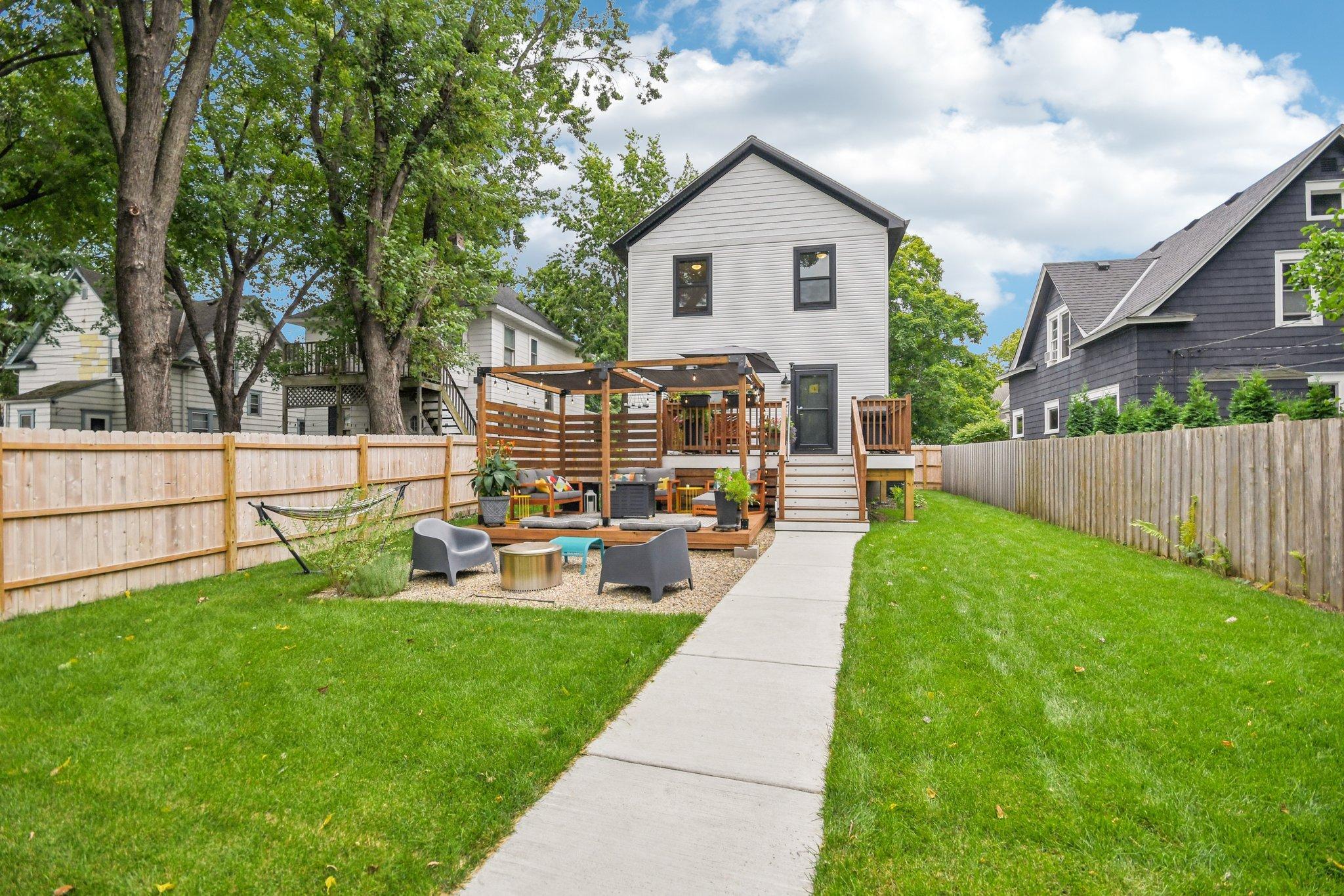 55-web-or-mls-Carroll Ave-S0409-055.jpg