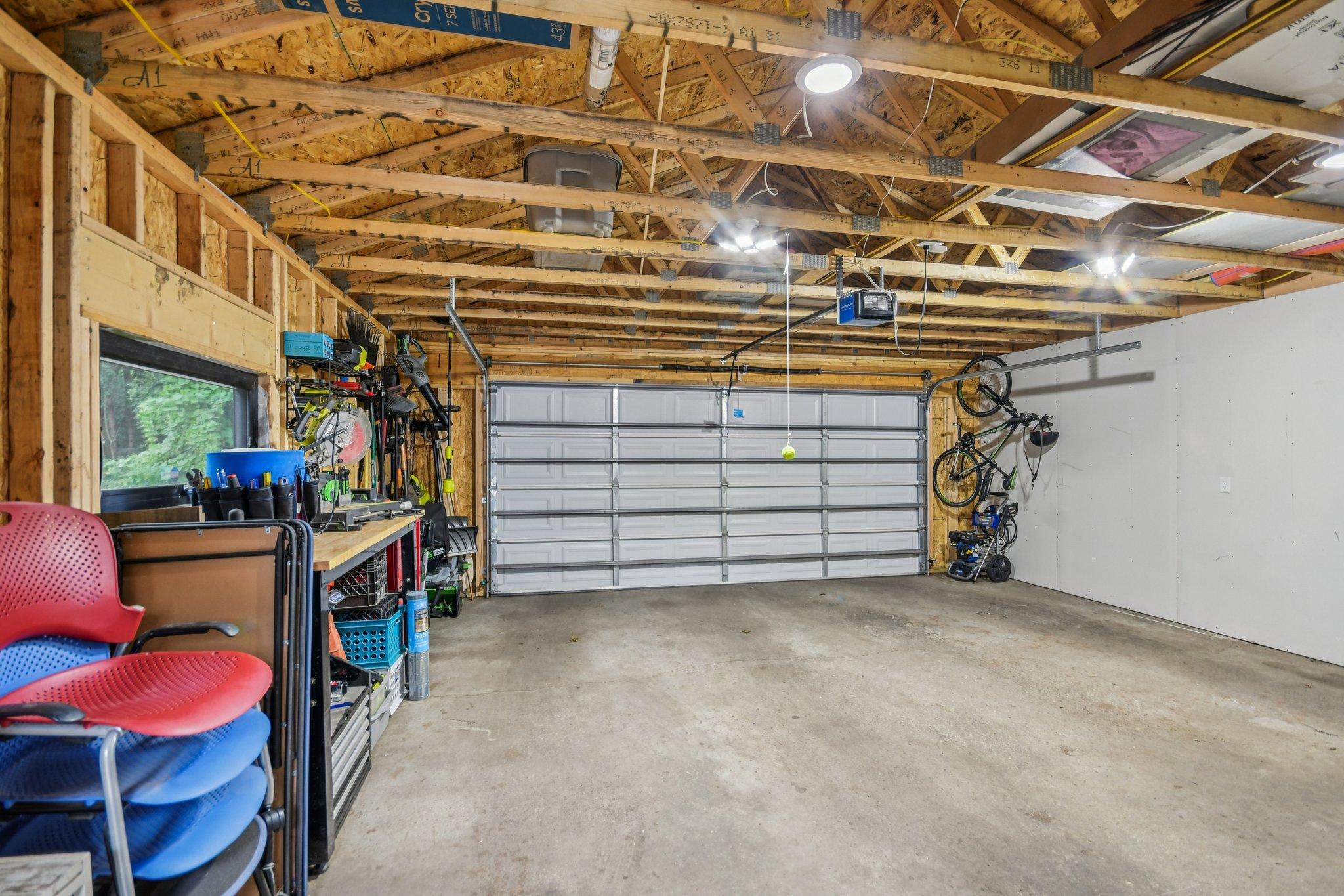 48-web-or-mls-Carroll Ave-S0409-048.jpg