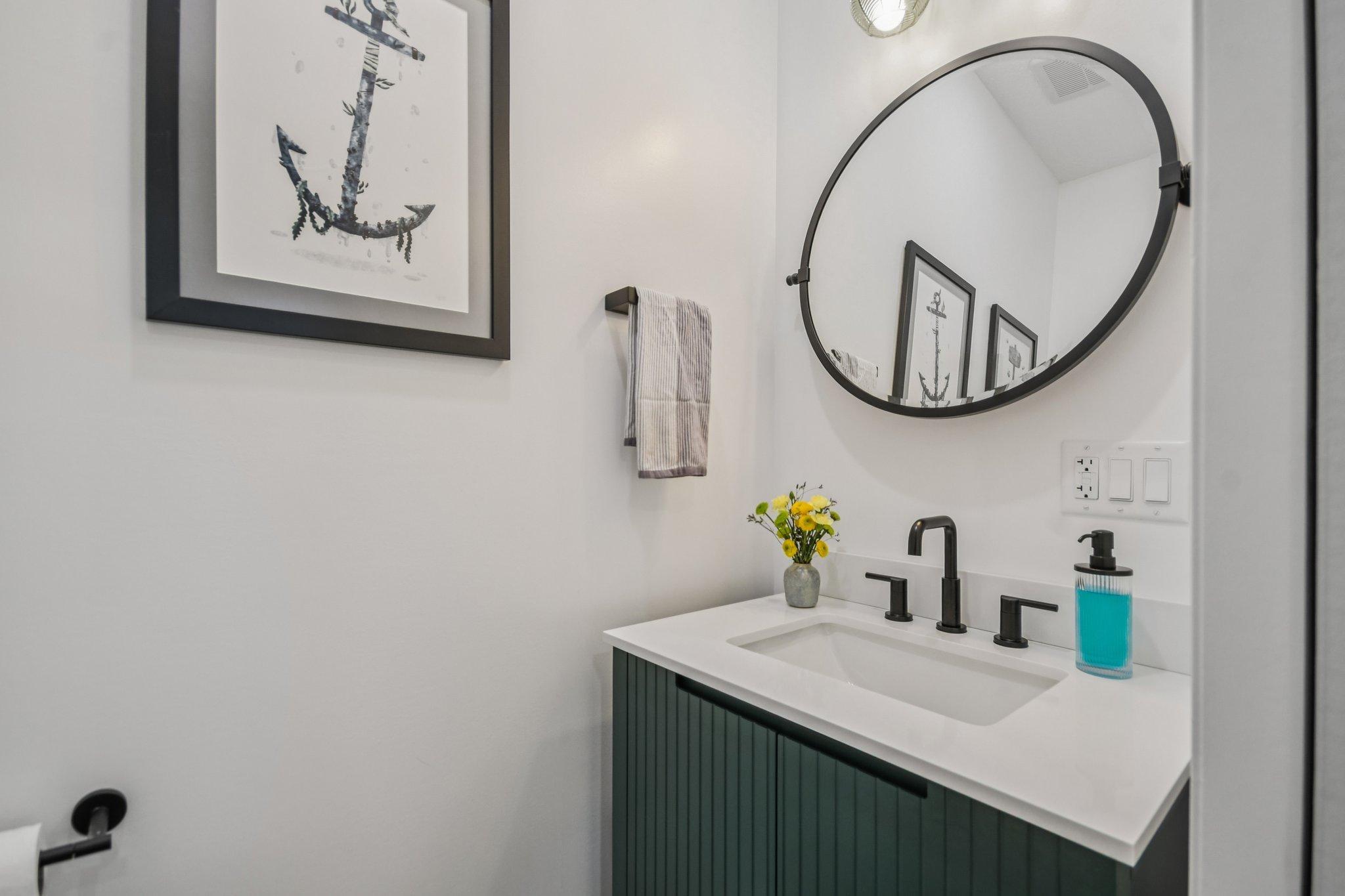 44-web-or-mls-Carroll Ave-S0409-044.jpg
