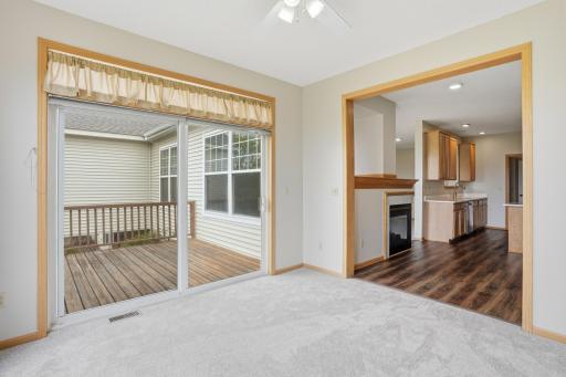 4 season porch that looks out at green space