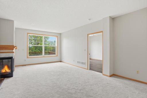 5792 Prairie Ridge Drive, 182, Shoreview, MN 55126