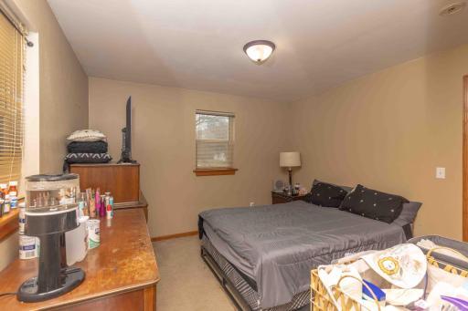 Upper unit primary bedroom