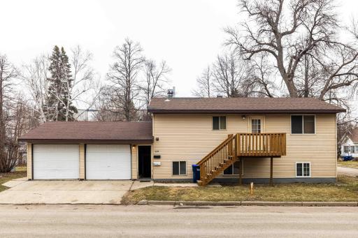 Photo for 525 Bluff Street, Enderlin, ND 58027 - listing #7056126 525 Bluff Street, Enderlin, ND 58027