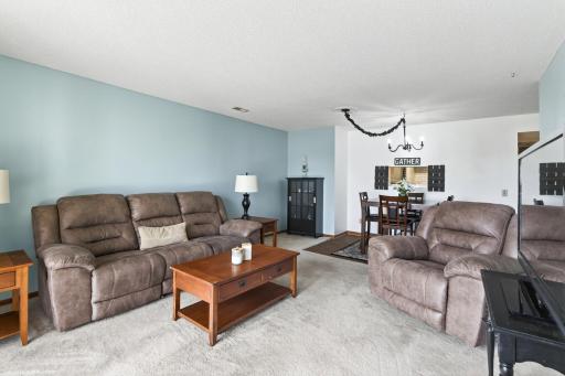 14575 Burma Avenue W, 304, Rosemount, MN 55068