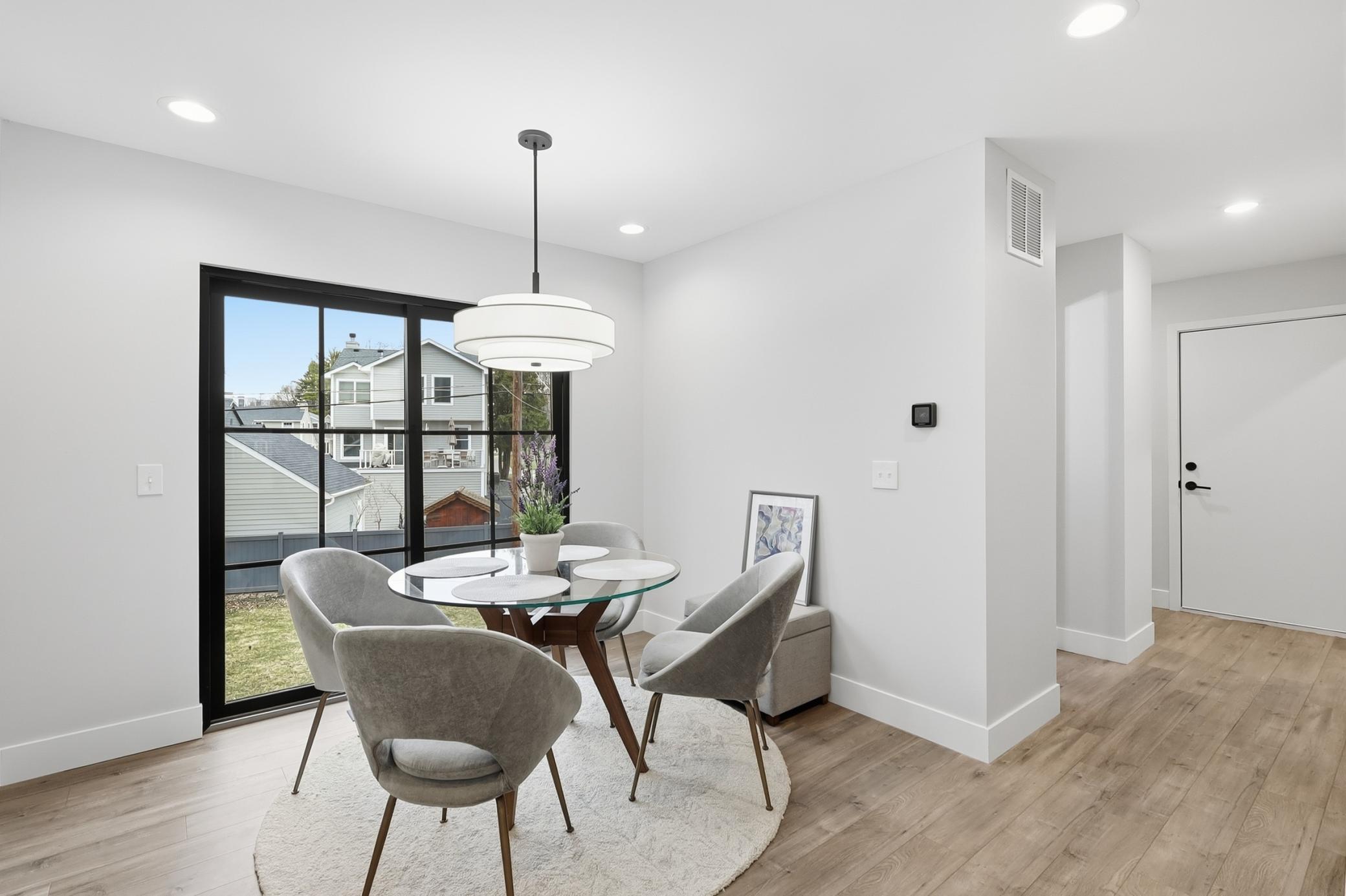 Informal dining