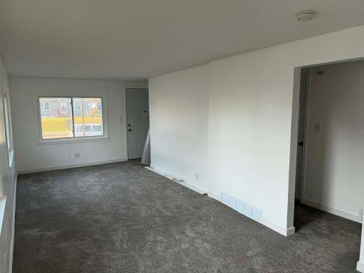 351 Maryland Avenue E, Saint Paul, MN 55130