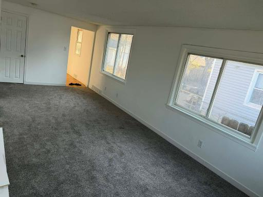 351 Maryland Avenue E, Saint Paul, MN 55130