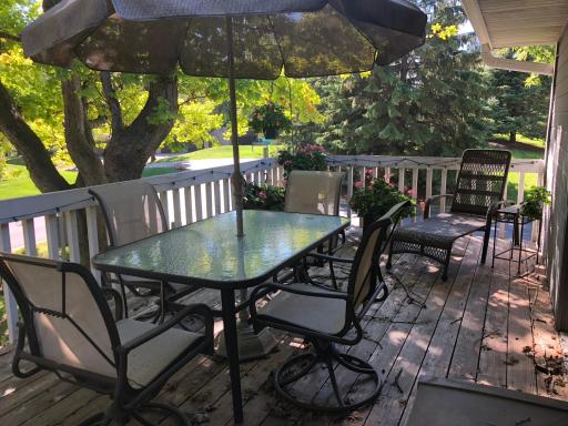 2716 River Woods Lane, Burnsville, MN 55337