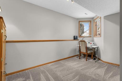2716 River Woods Lane, Burnsville, MN 55337