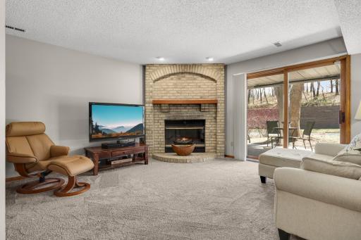 2716 River Woods Lane, Burnsville, MN 55337