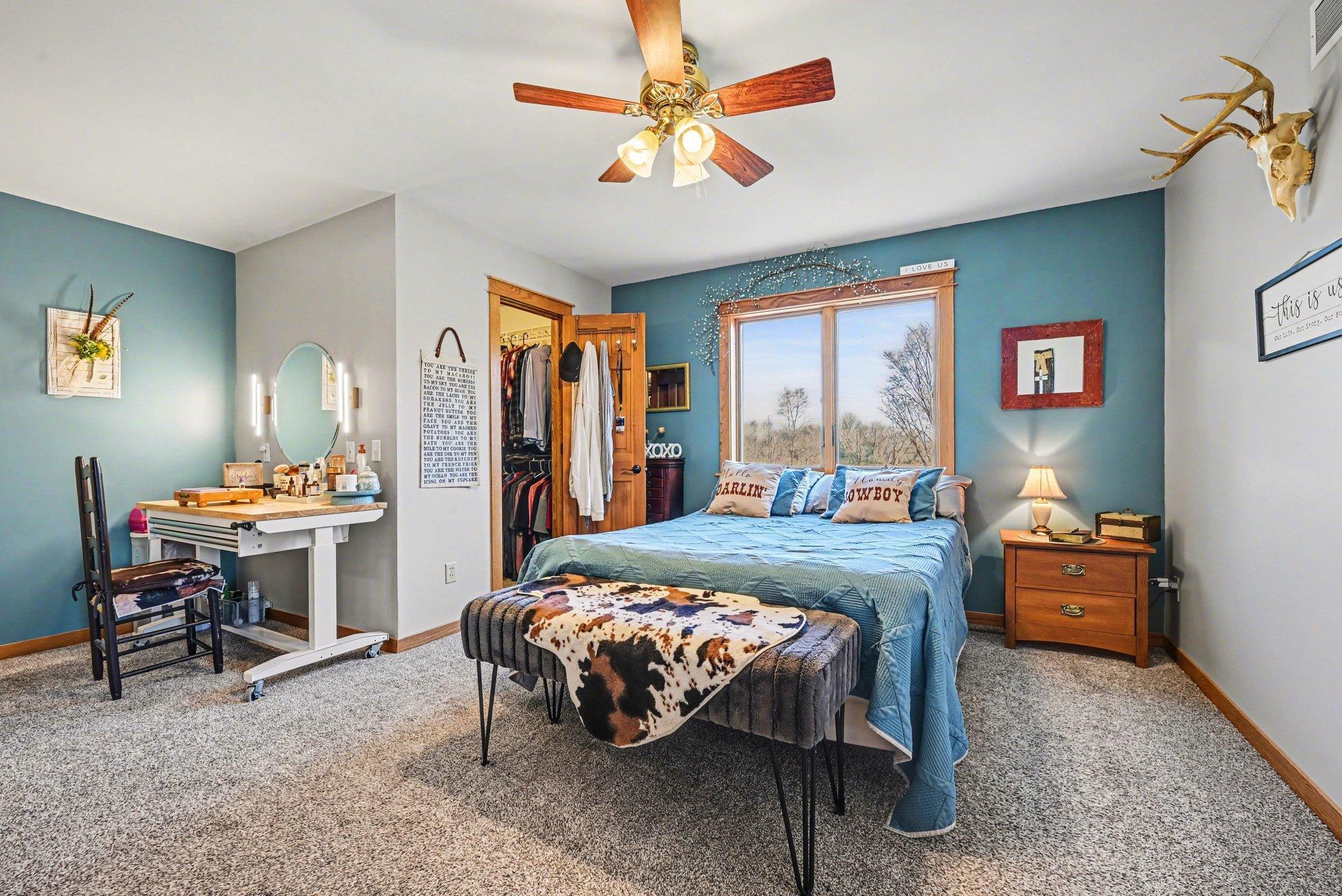 Primary Bedroom w/ vanity wing