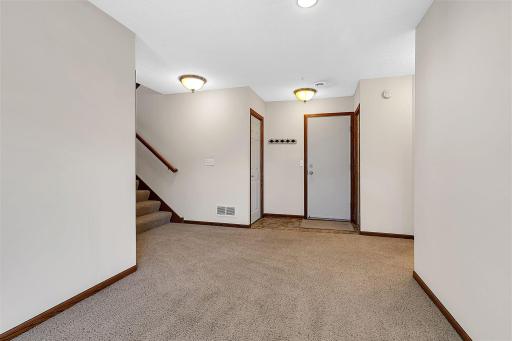 16644 72nd Court NE, Elk River, MN 55330