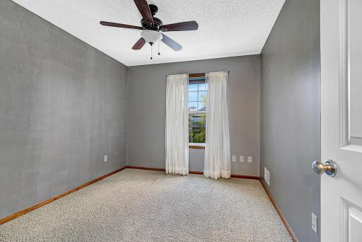 16644 72nd Court NE, Elk River, MN 55330