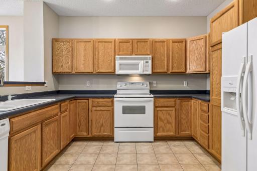 3200 Juniper Circle, D, Woodbury, MN 55125