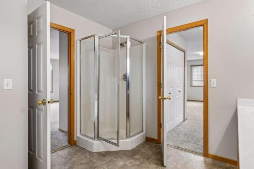 3200 Juniper Circle, D, Woodbury, MN 55125