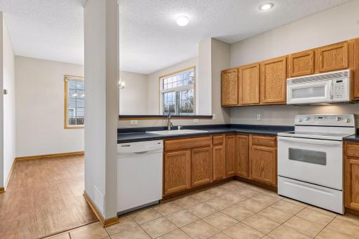 3200 Juniper Circle, D, Woodbury, MN 55125